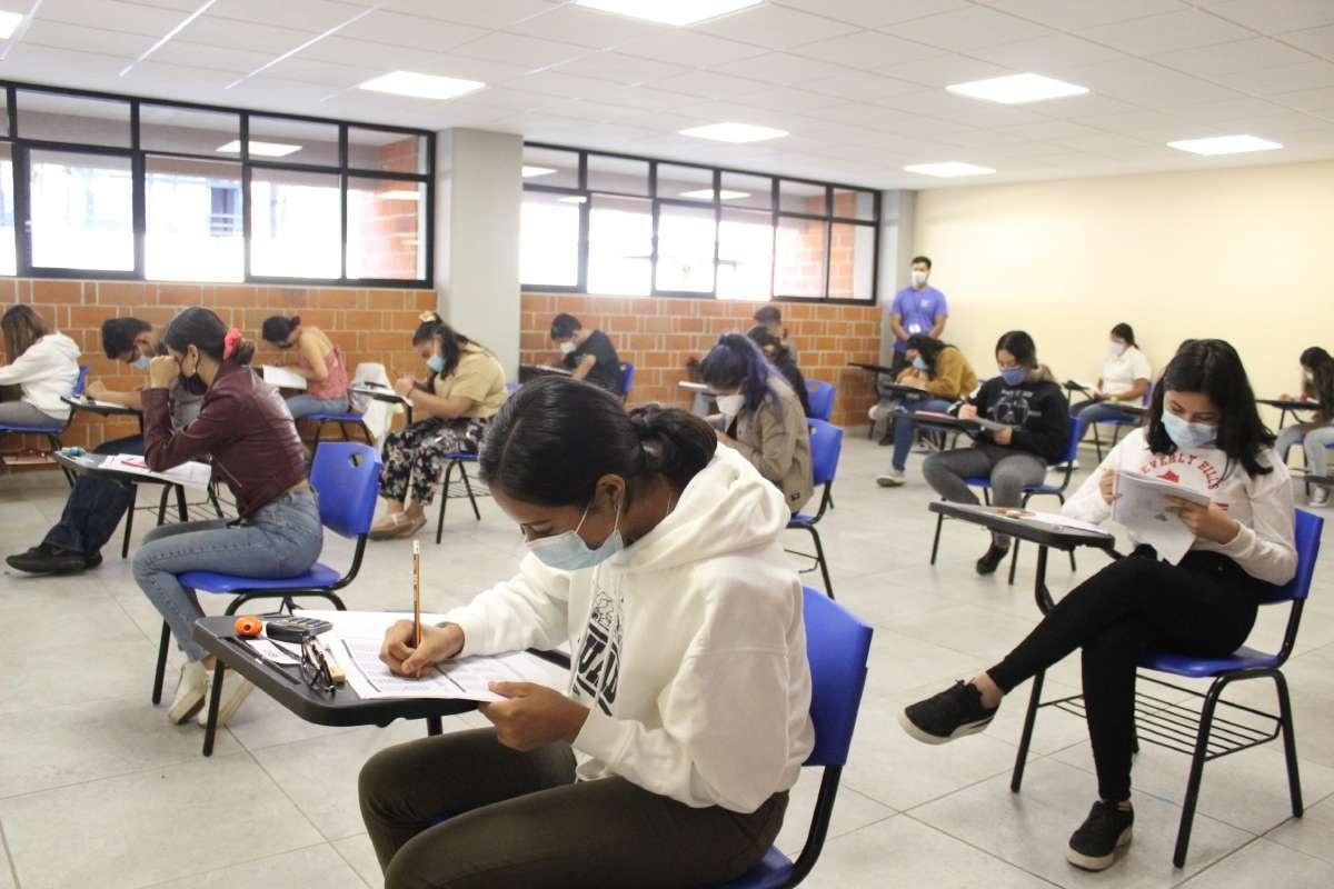Inicia en la UAEM proceso de reubicación de no aceptados