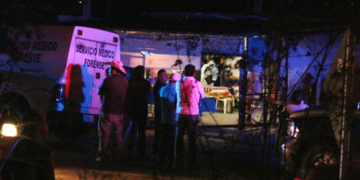 Asesinan a tiros a dueño de bar en Santa Catarina