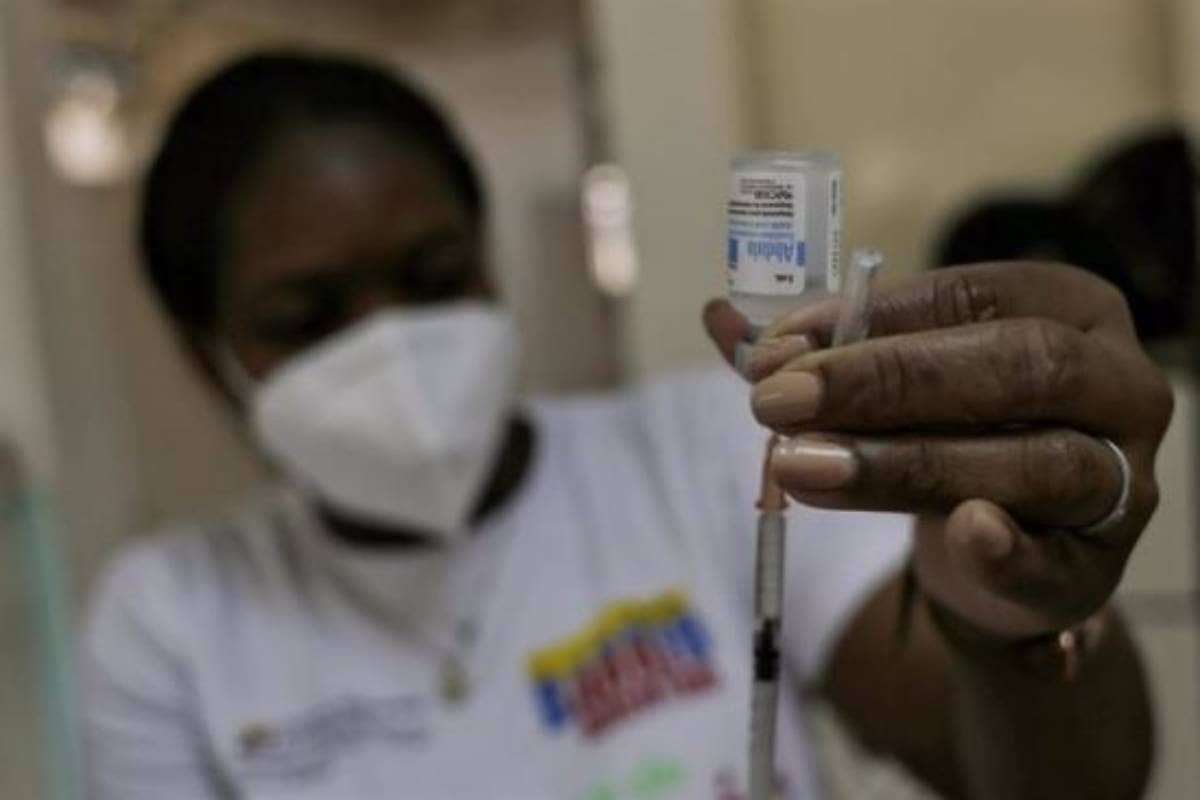 Cuba adelanta aplicación de dosis de refuerzo de la vacuna Abdalá