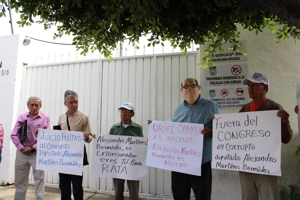 Reprochan inacción  de la FECC