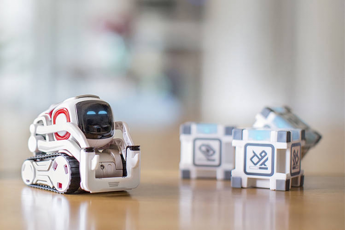 Cozmo, una entrañable mascota robótica para los más pequeños