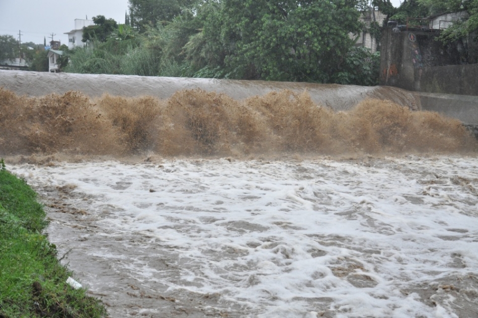 Intensifica PC recorridos de vigilancia ante las fuertes lluvias