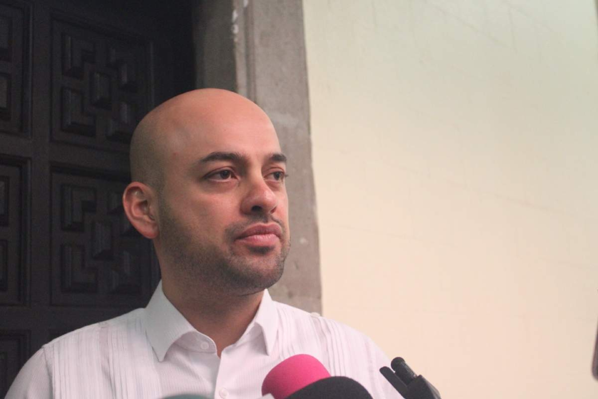 Convocará Ejecutivo a abogados a mesa de diálogo