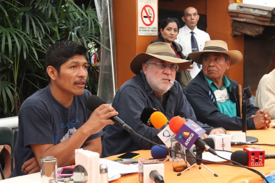 Pueblos, hacia su segundo congreso