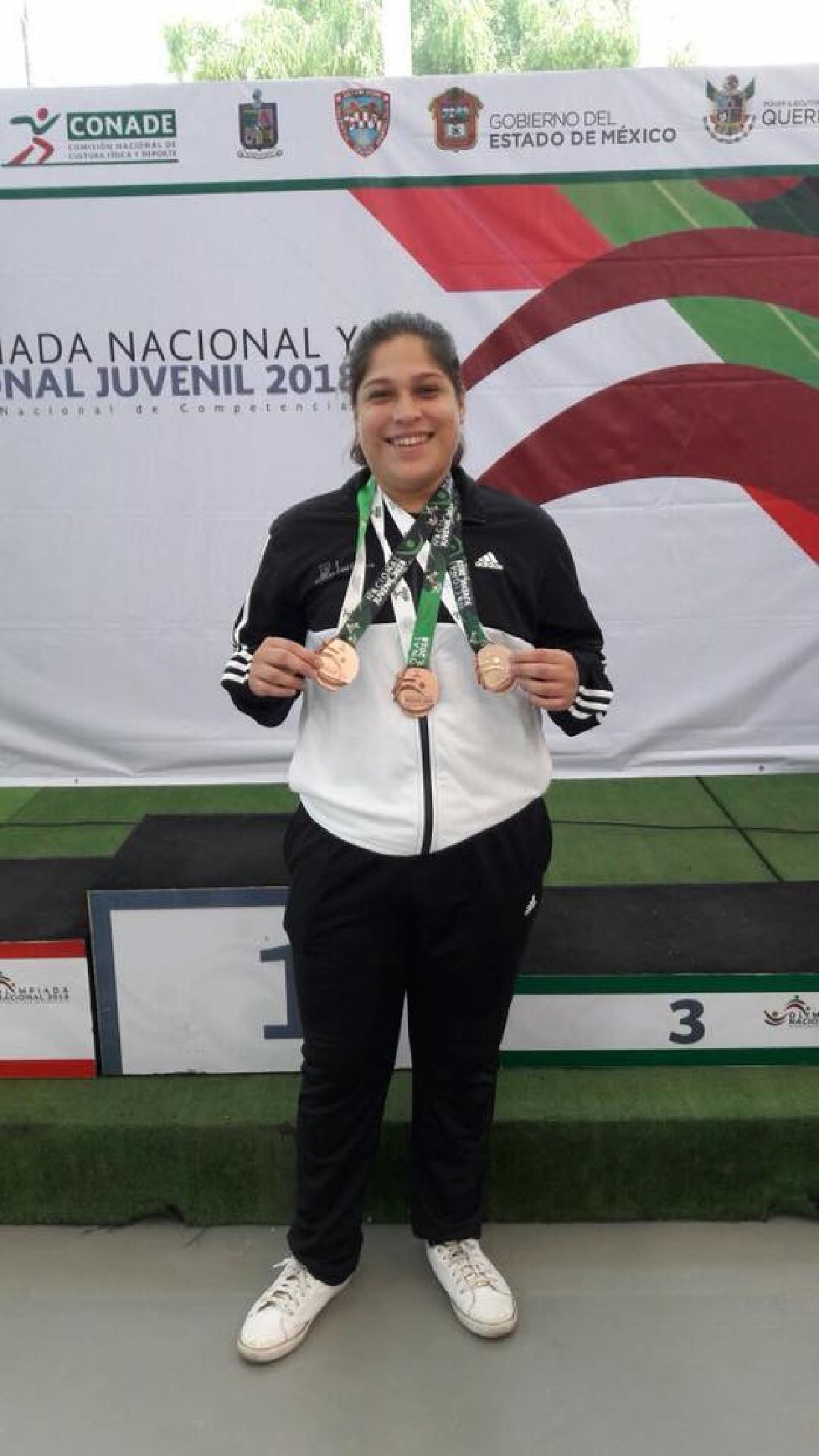Montserrat Polanco se luce en Toluca