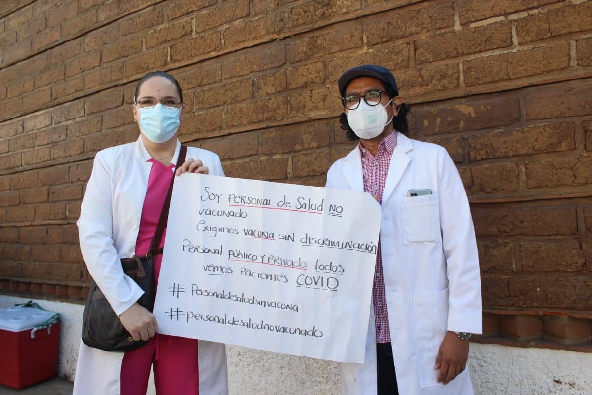 Médicos privados realizaron su protesta
