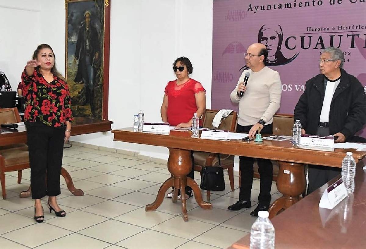 Se integra regidora suplente al Cabildo de Cuautla