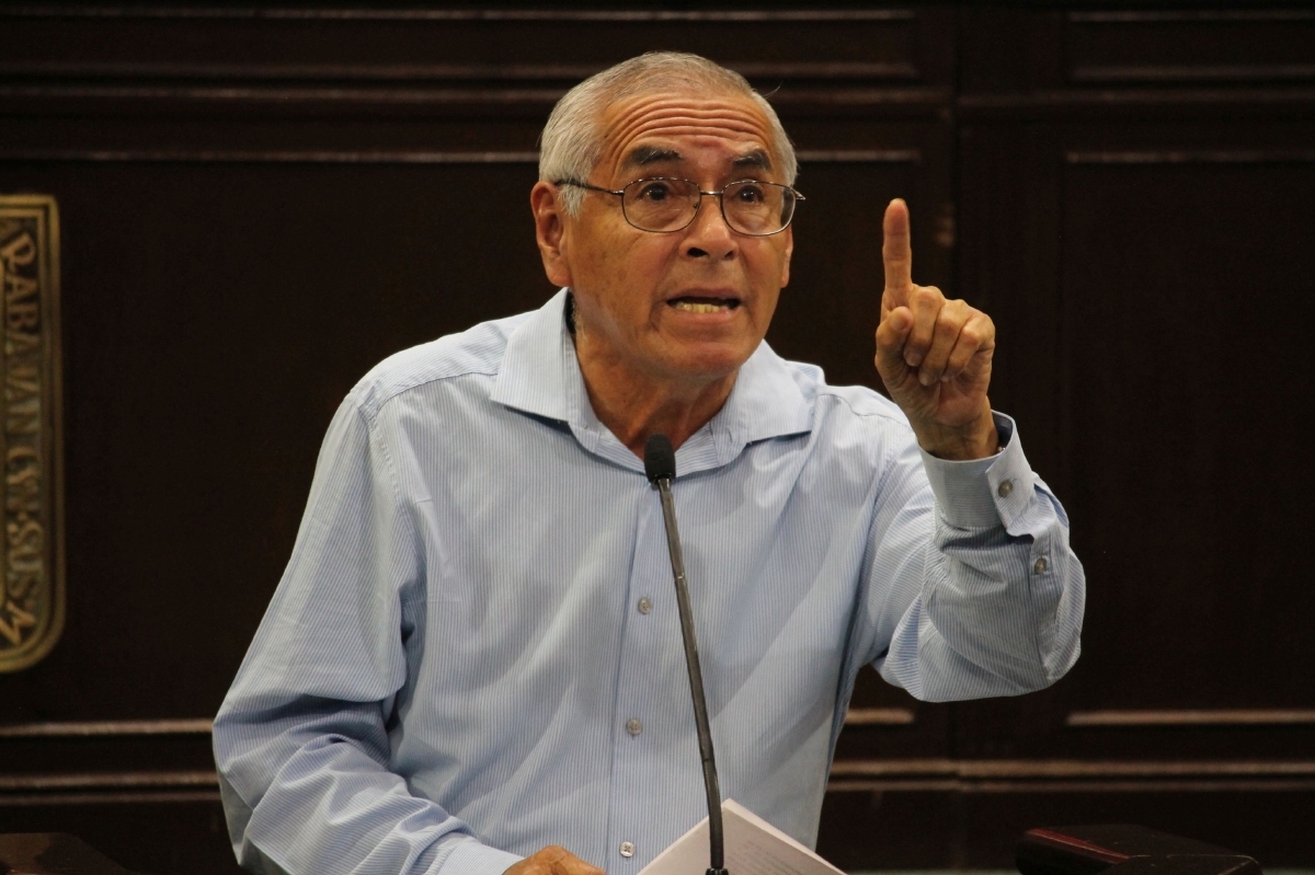 Manuel Nava Amores renunció a Morena