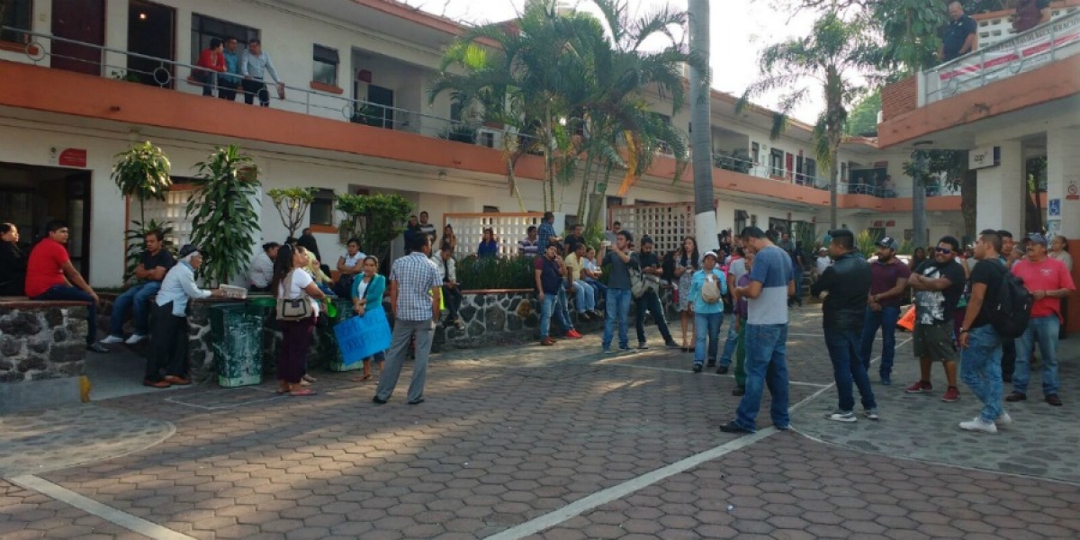 Se manifiesta NGS en el Ayuntamiento de Cuernavaca