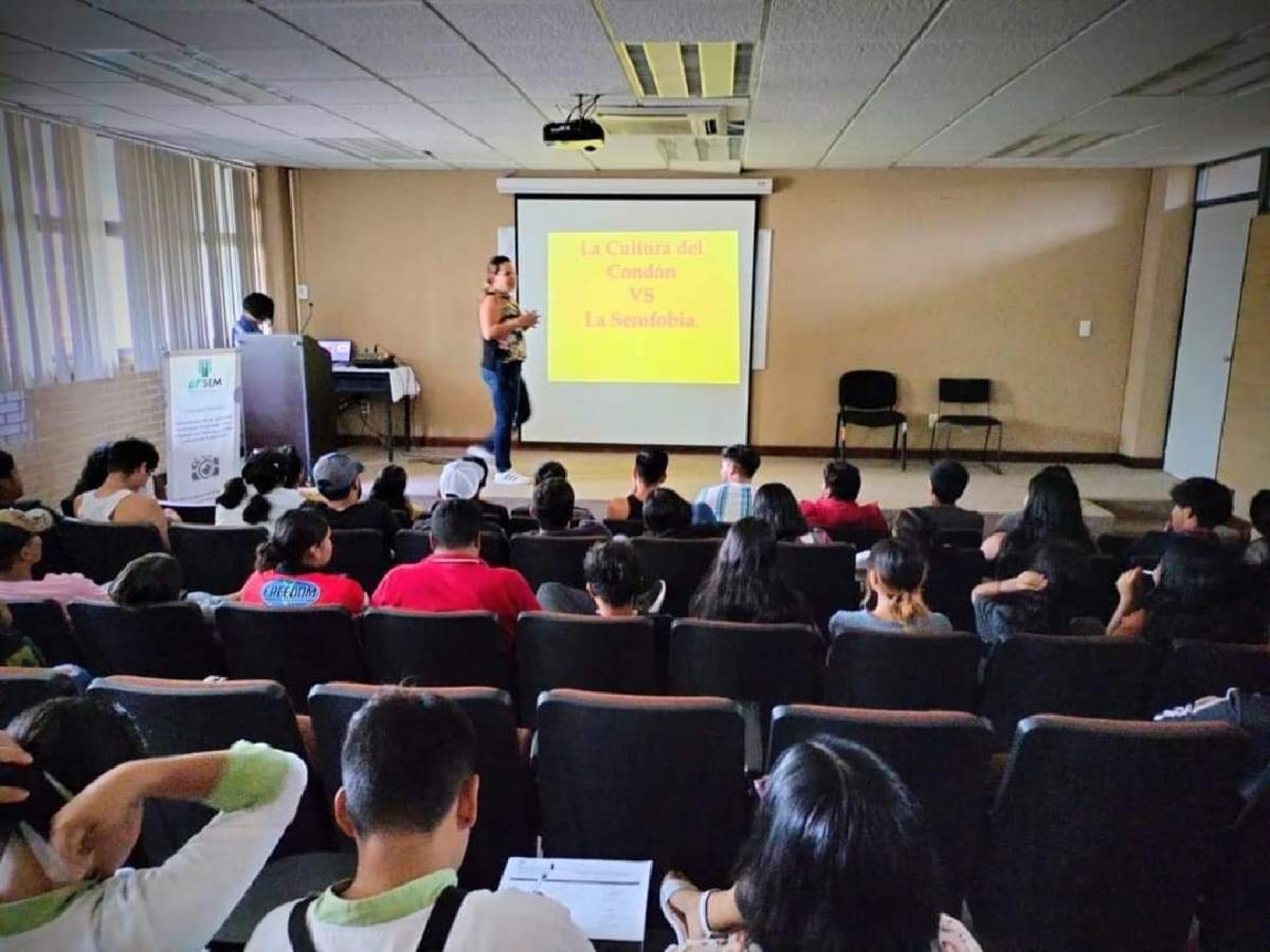 Buscan prevenir ETS entre alumnos de la UTSEM