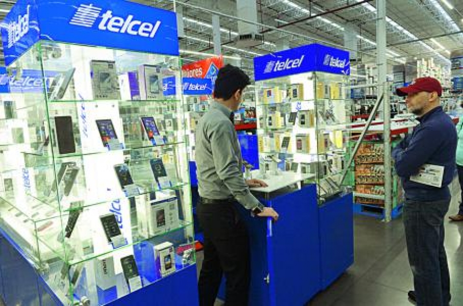 Telcel y Telefónica ajustan planes para enfrentar a AT&amp;T