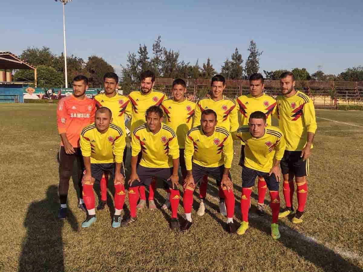 Achichipo y Real Barona Moustache sellan su pasaporte a Cuartos de Final