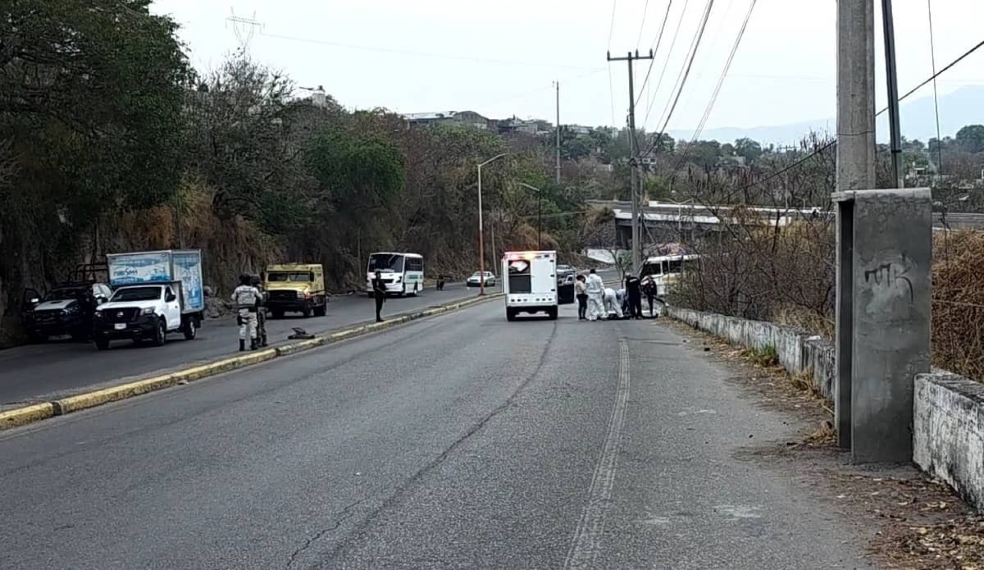 Localizan cadáver envuelto en una cobija en Xochitepec