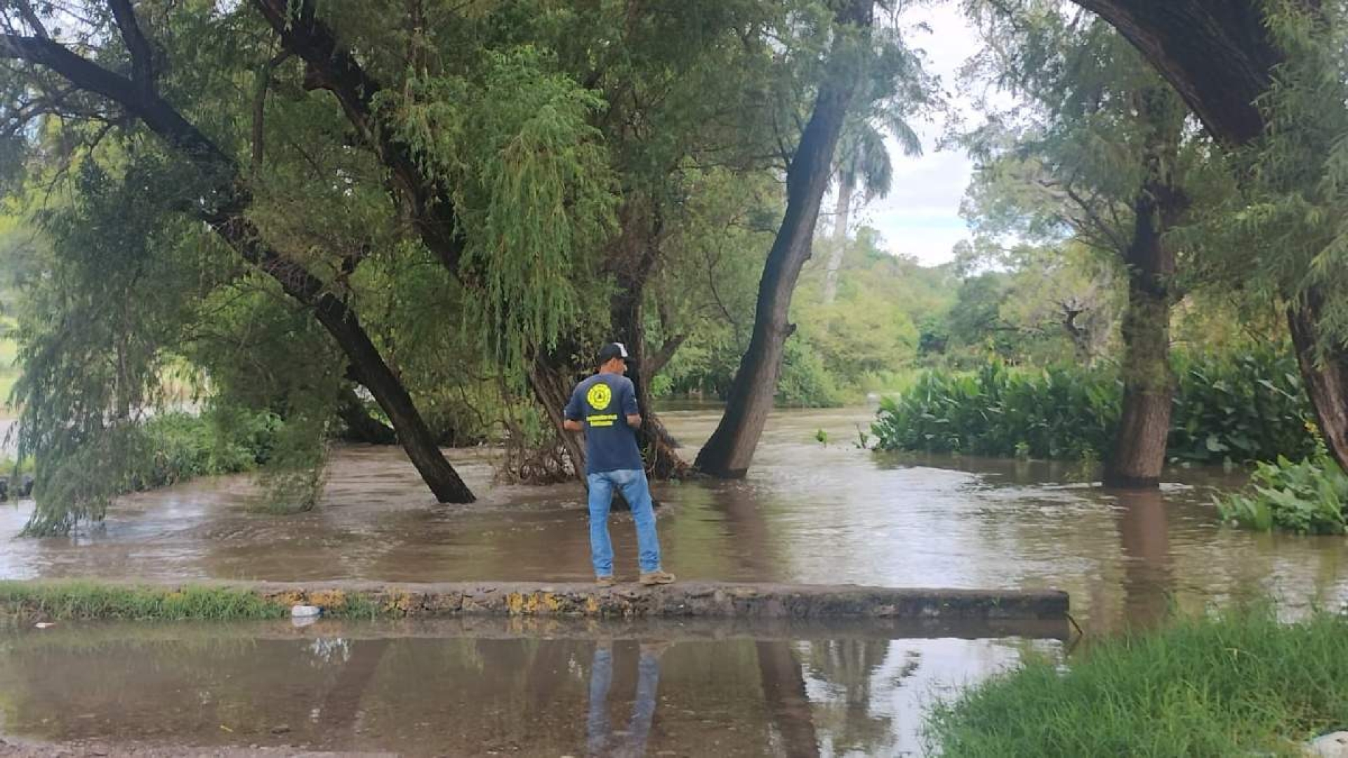 Se incrementa el nivel de ríos en la región sur