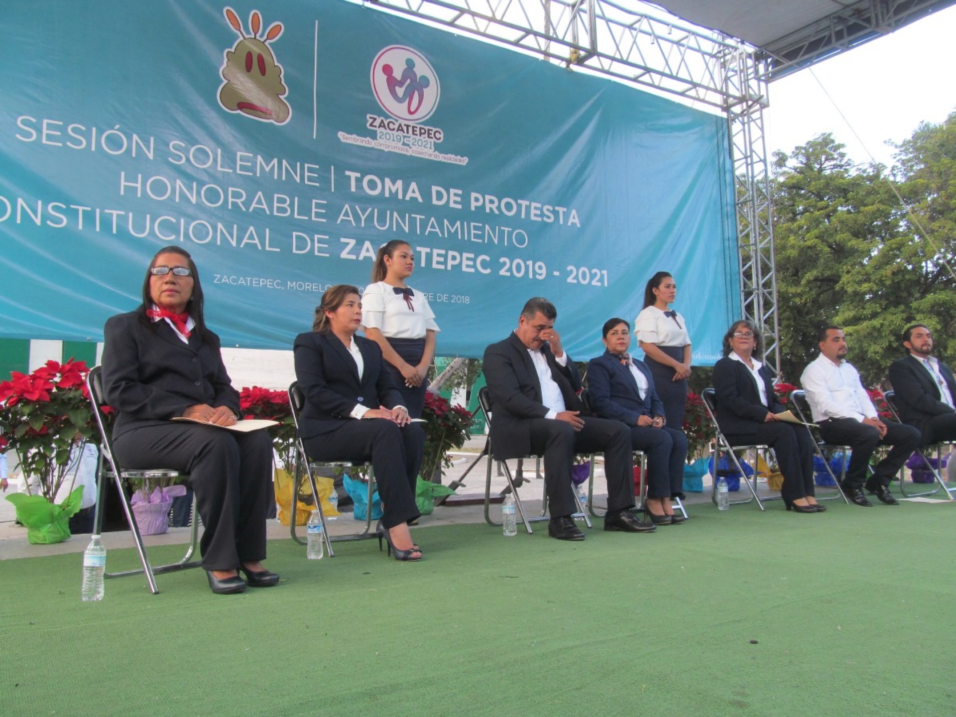 Se ausenta cabildo saliente de ceremonia de protesta de nuevo gobierno en Zacatepec