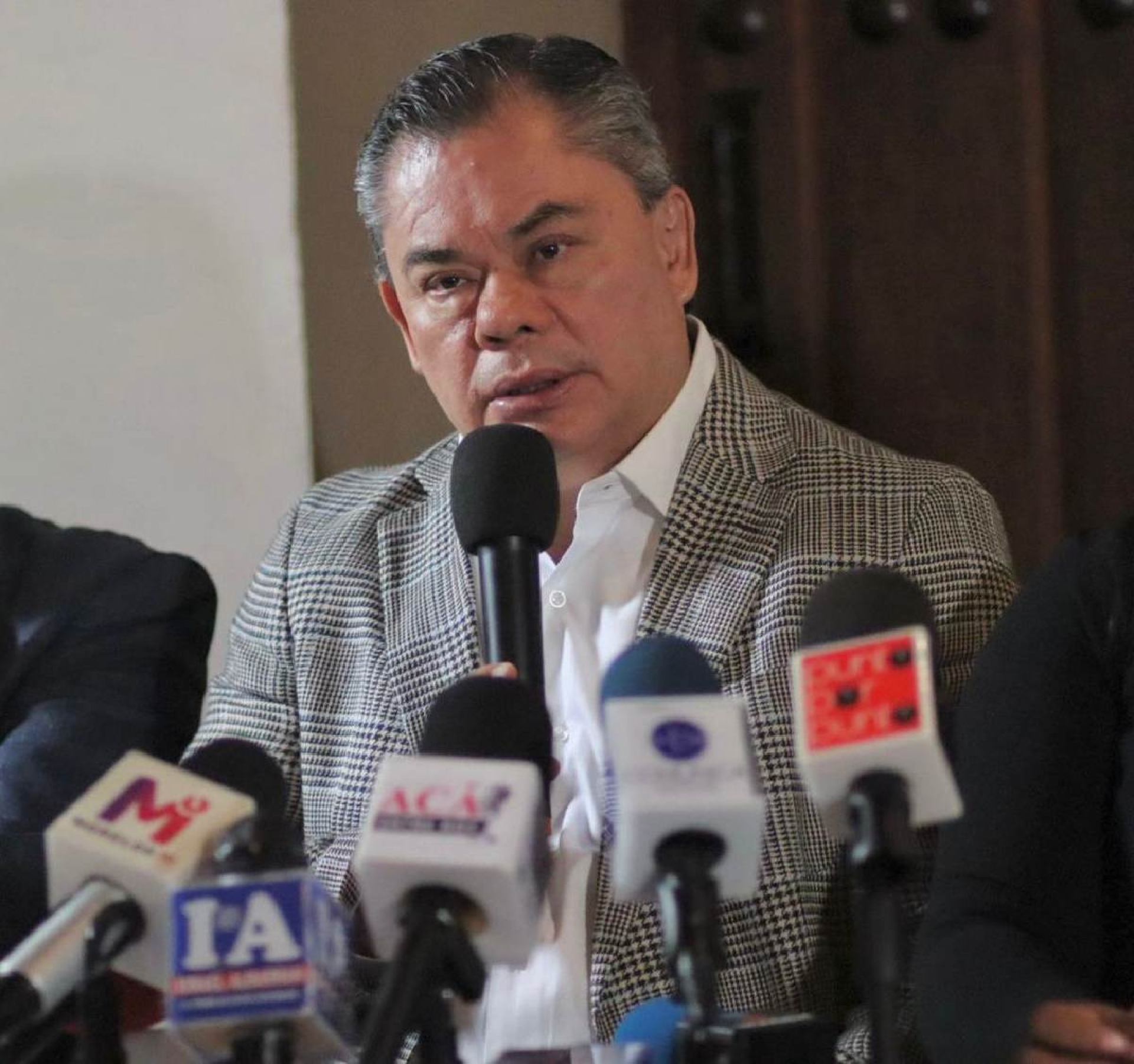 Van por remoción de fiscal