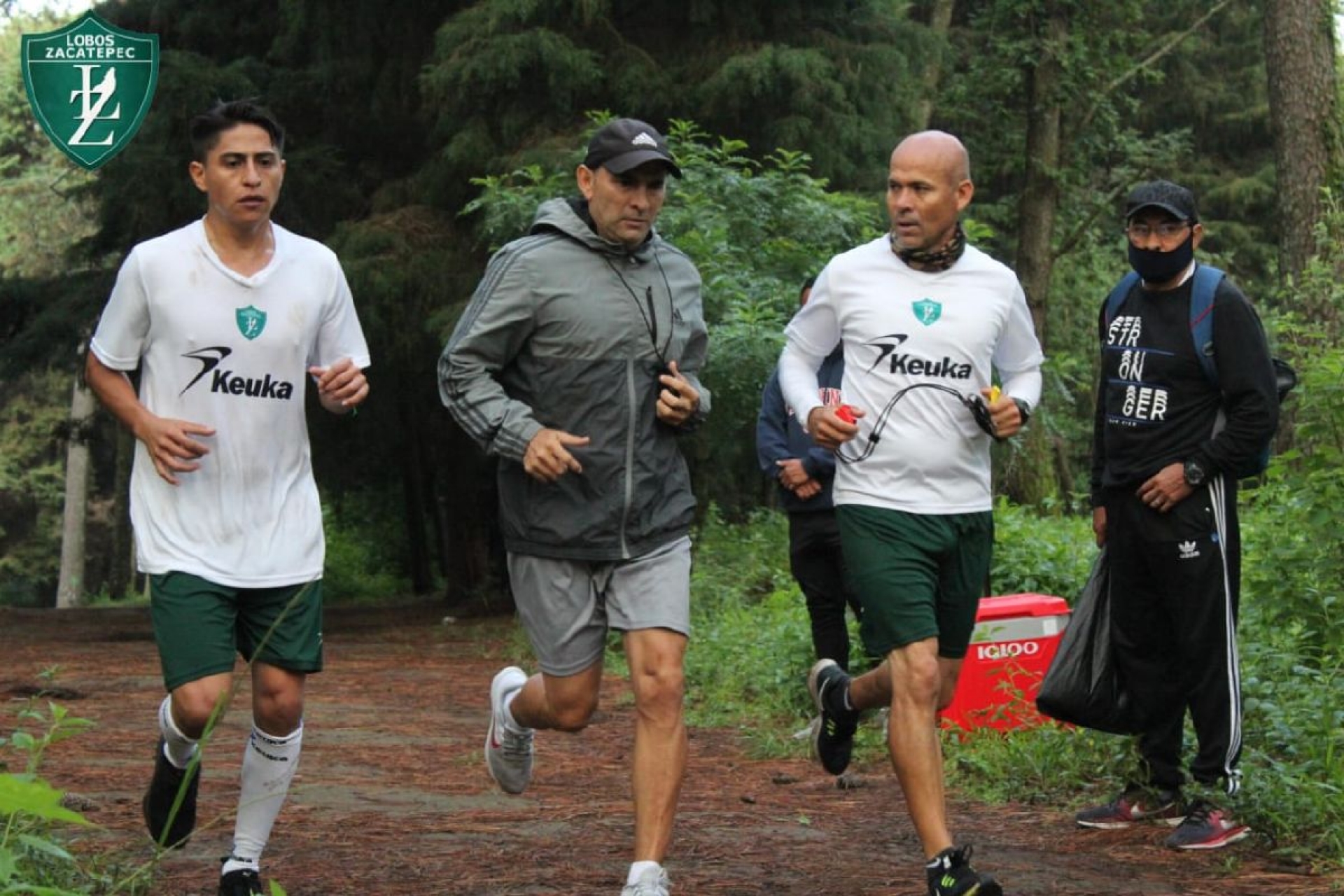Lobos Zacatepec integra a sus filas a jugadores morelenses