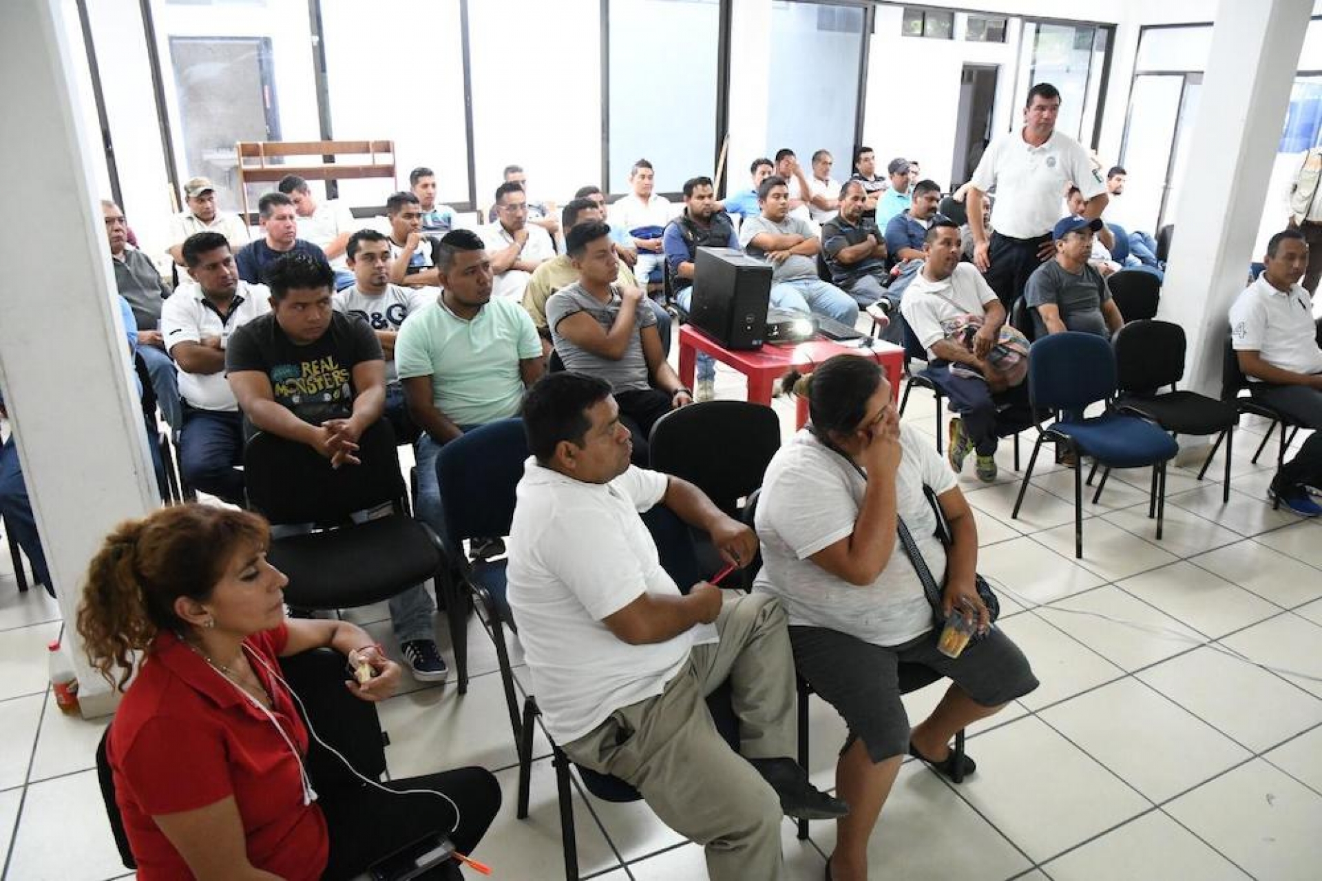 Capacitan a ruteros en Cuautla