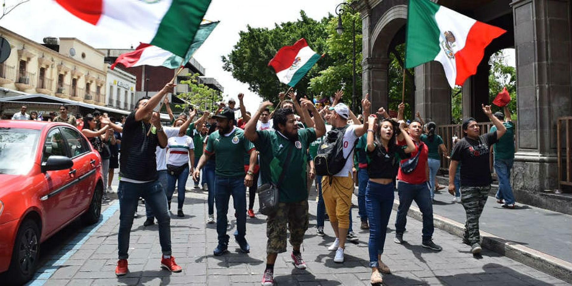 Festejan en Cuernavaca triunfo de México 1-0 sobre Alemania, en el mundial Rusia 2018