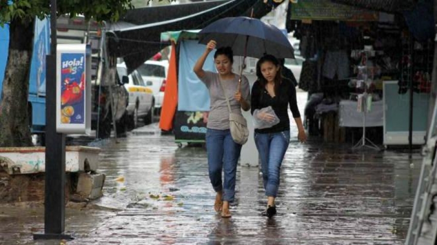 Persistirá potencial de chubascos en las próximas horas