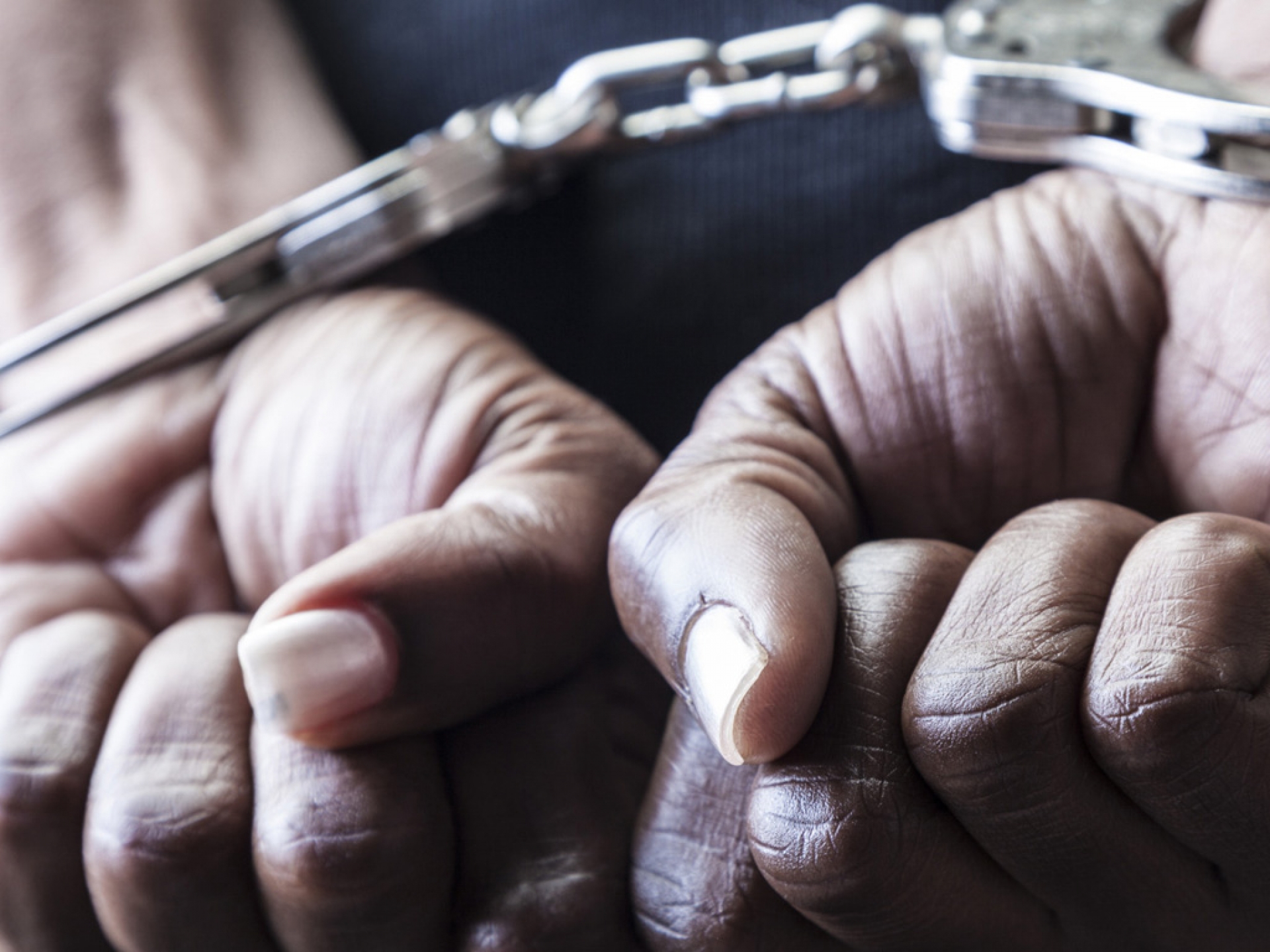 Aprehenden a un profesor acusado de feminicidio