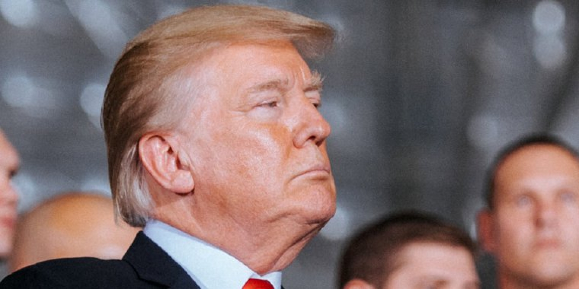 Trump revive amenaza de TLC dividido con México y Canadá