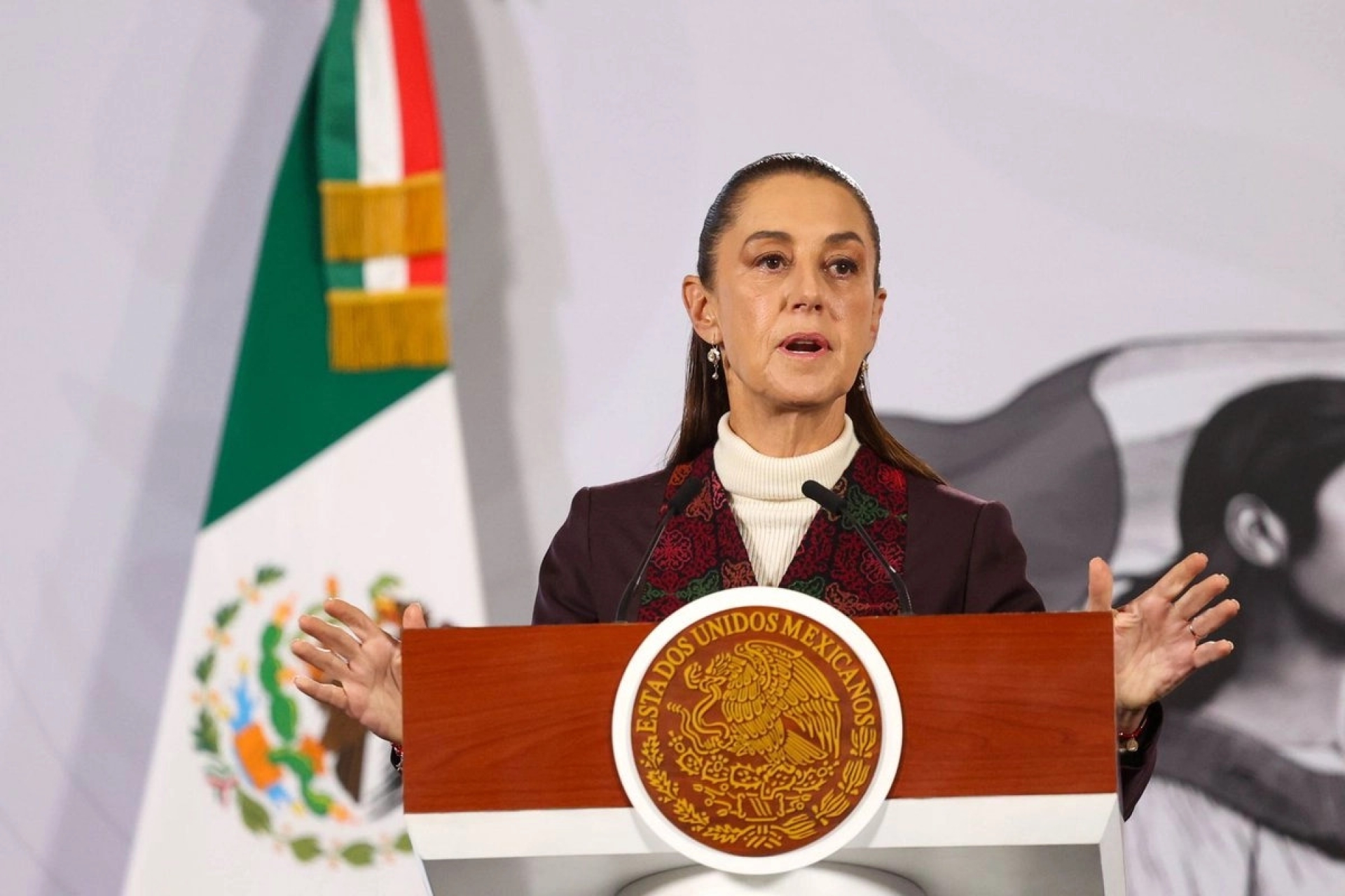 Sheinbaum: FGR debe explicar reclasificación de explosión en Coahuayana