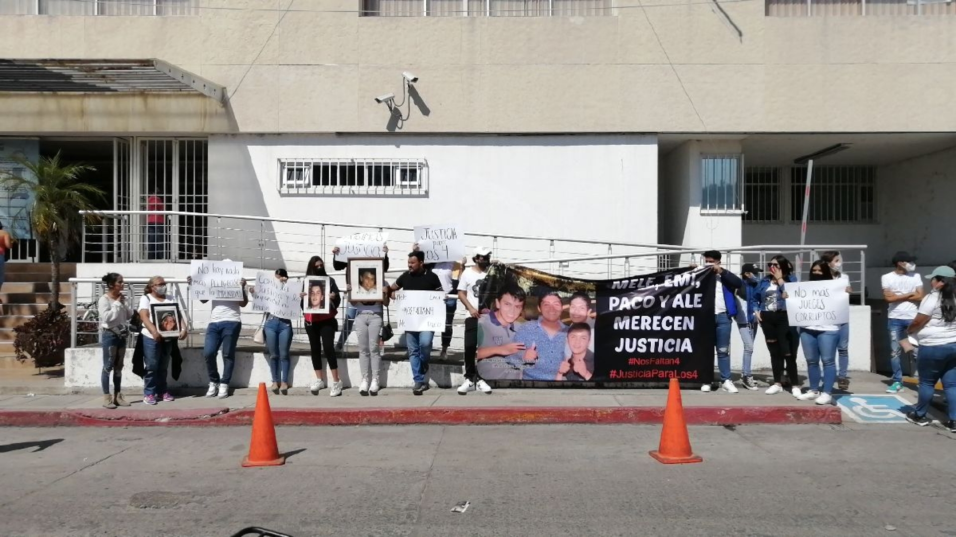 Difieren audiencia por asesinato de cuatro preparatorianos