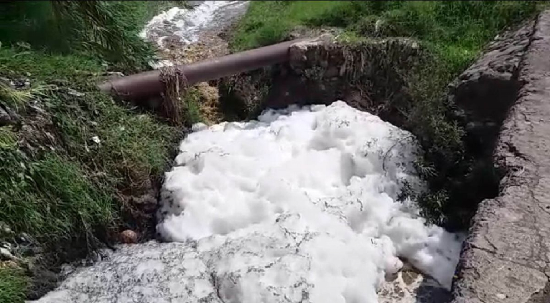Sin avanzar, la limpieza de cauces en Cuautla