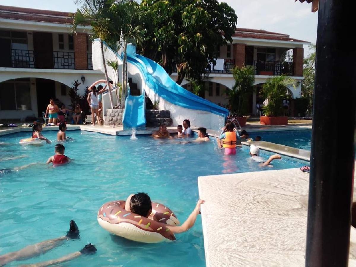 Prestadores de servicios prevén repunte de ventas por vacaciones de verano
