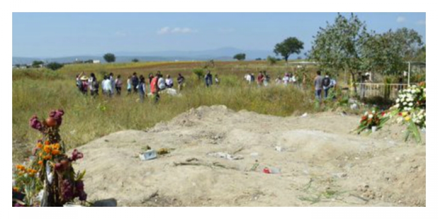 Realiza inspección la CDHM en el predio utilizado para fosa común por la FGE
