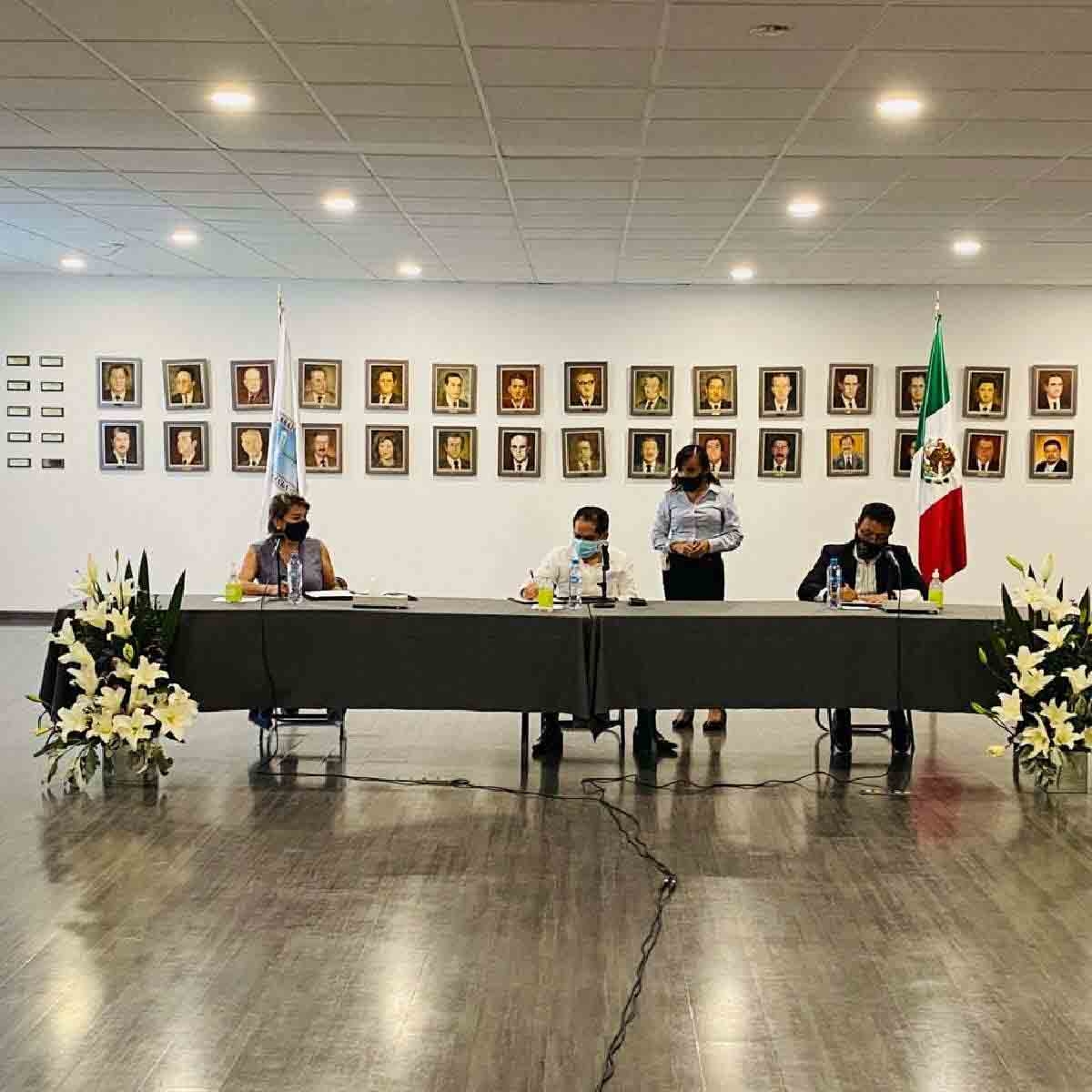 TSJ firma convenio para beneficiar con becas a hijos de funcionarios de mayor ingreso