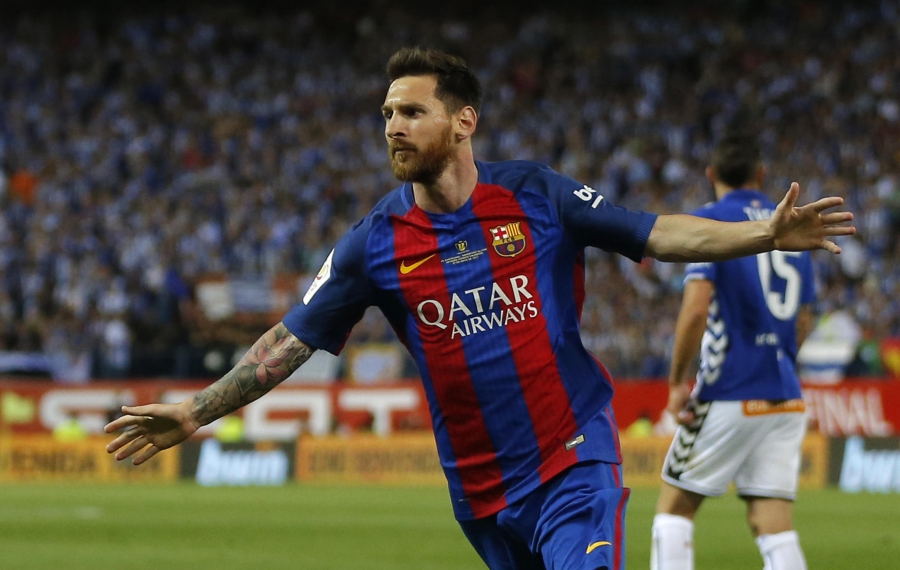 Messi renueva con Barça hasta 2021