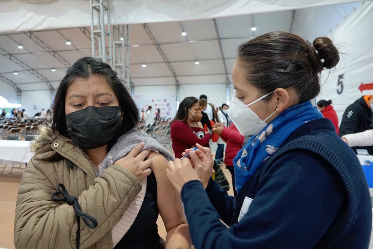 Prohibirán ingreso a los no vacunados a lugares públicos
