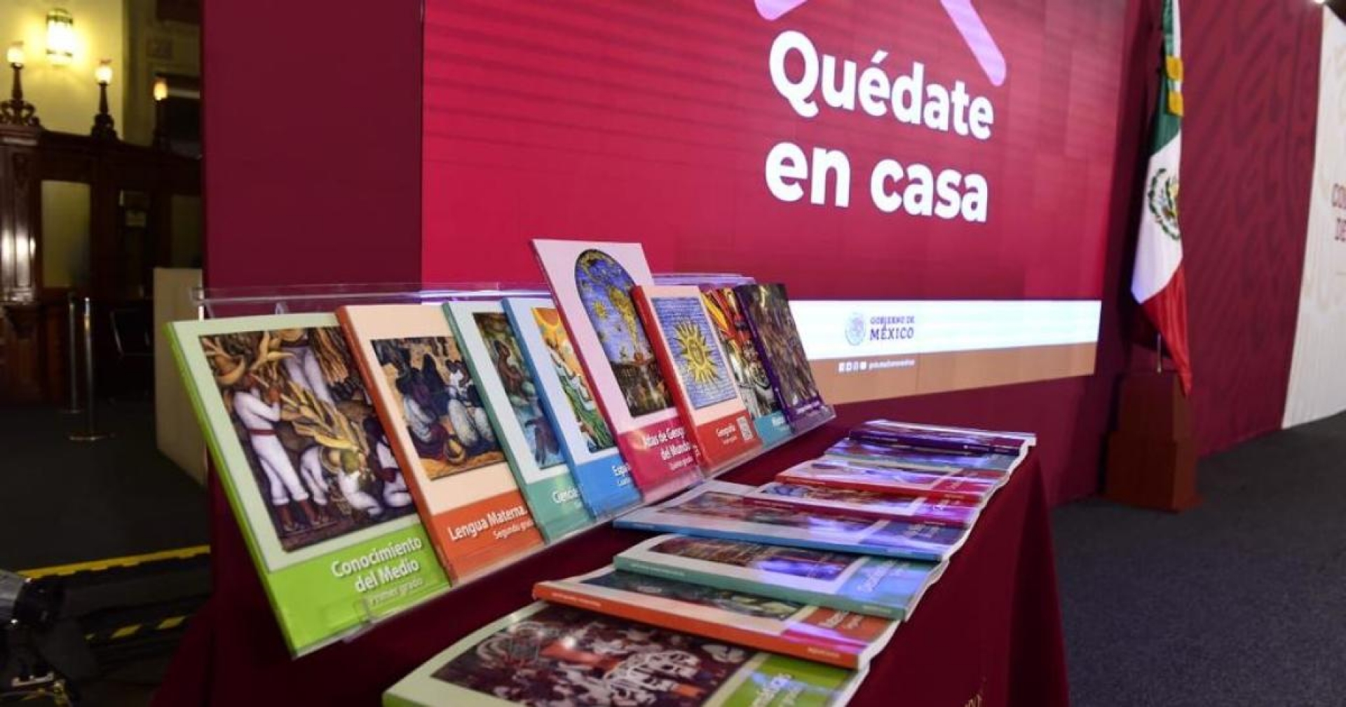 Libros de texto, herramienta de aprendizaje en caso de falta de internet