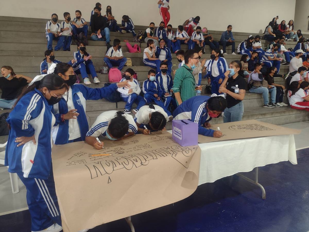 Participan más de 350 jóvenes de la zona sur en foro celebrado en Jojutla