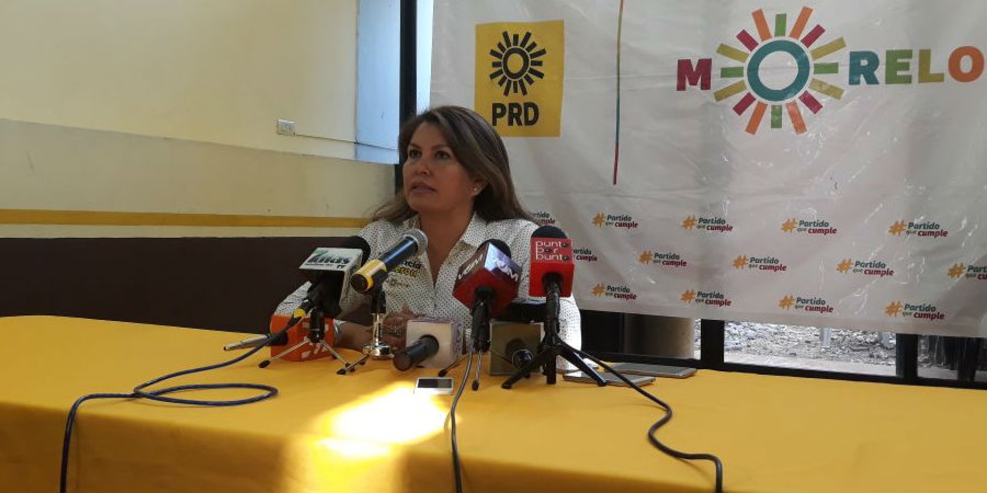 Anuncia Hortencia Figueroa su separación de la dirigencia estatal del PRD