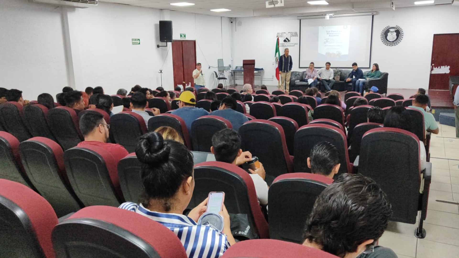 Efectúan foro 'Bienestar animal' en la FDyCS-UAEM