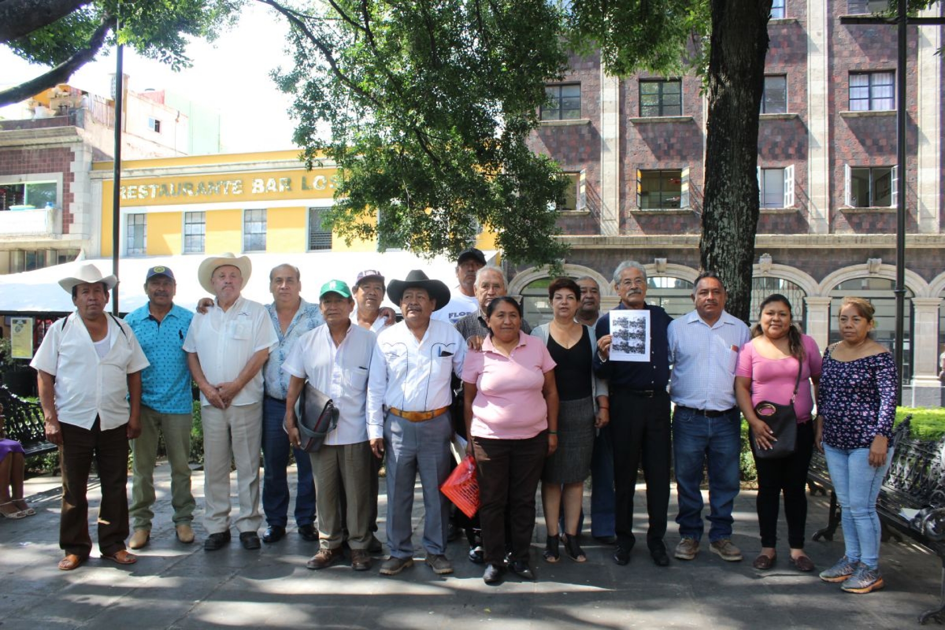 Recaban firmas para pedir creación de secretaría de asuntos indígenas