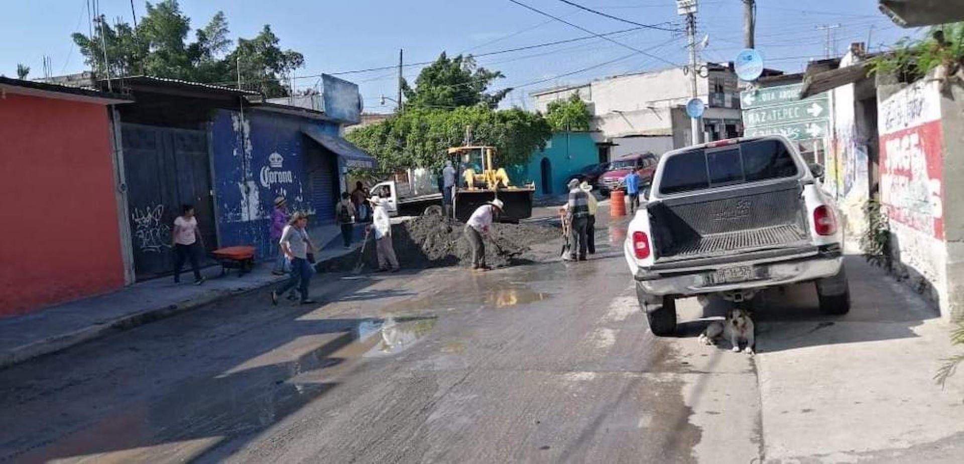 Piden que avenida principal se arregle para que no se llene de arena 