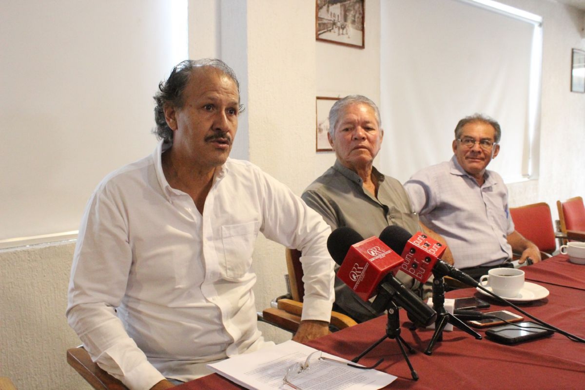 Prepara la SMyT entrega masiva de concesiones: transportistas