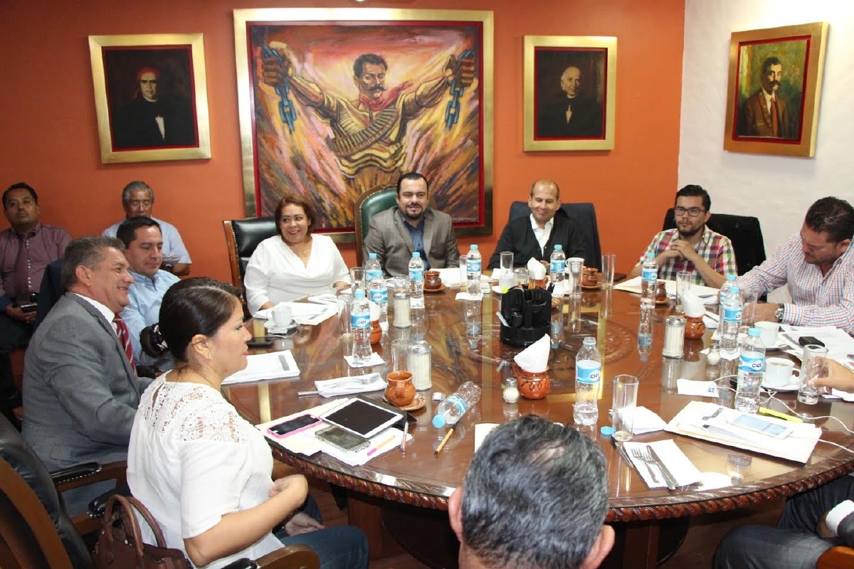 Anuncia presidente de la Junta Política y de Gobierno inicio de las reuniones de la Mesa Técnica para Reforma del Estado