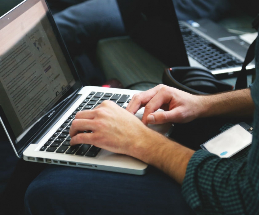 Lo que debes hacer para que no te espíen y navegues seguro por internet