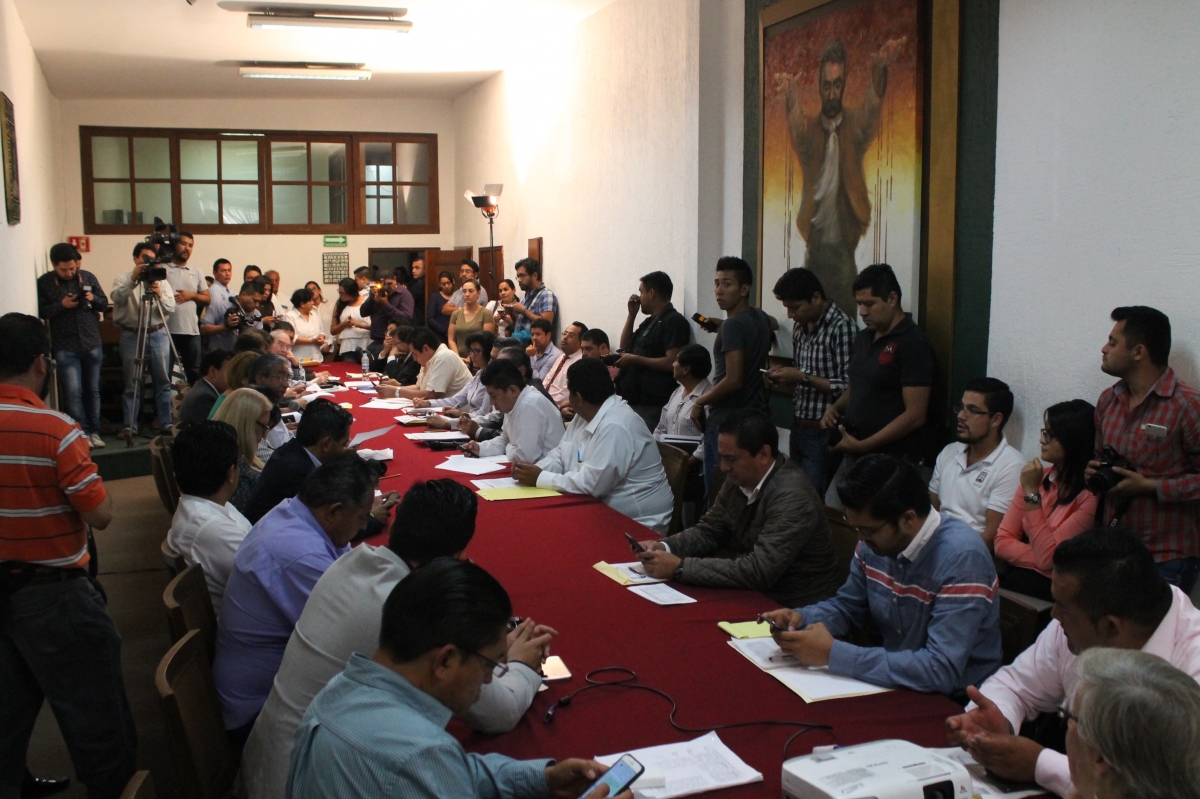 Rescate financiero de los municipios no será aprobado este año