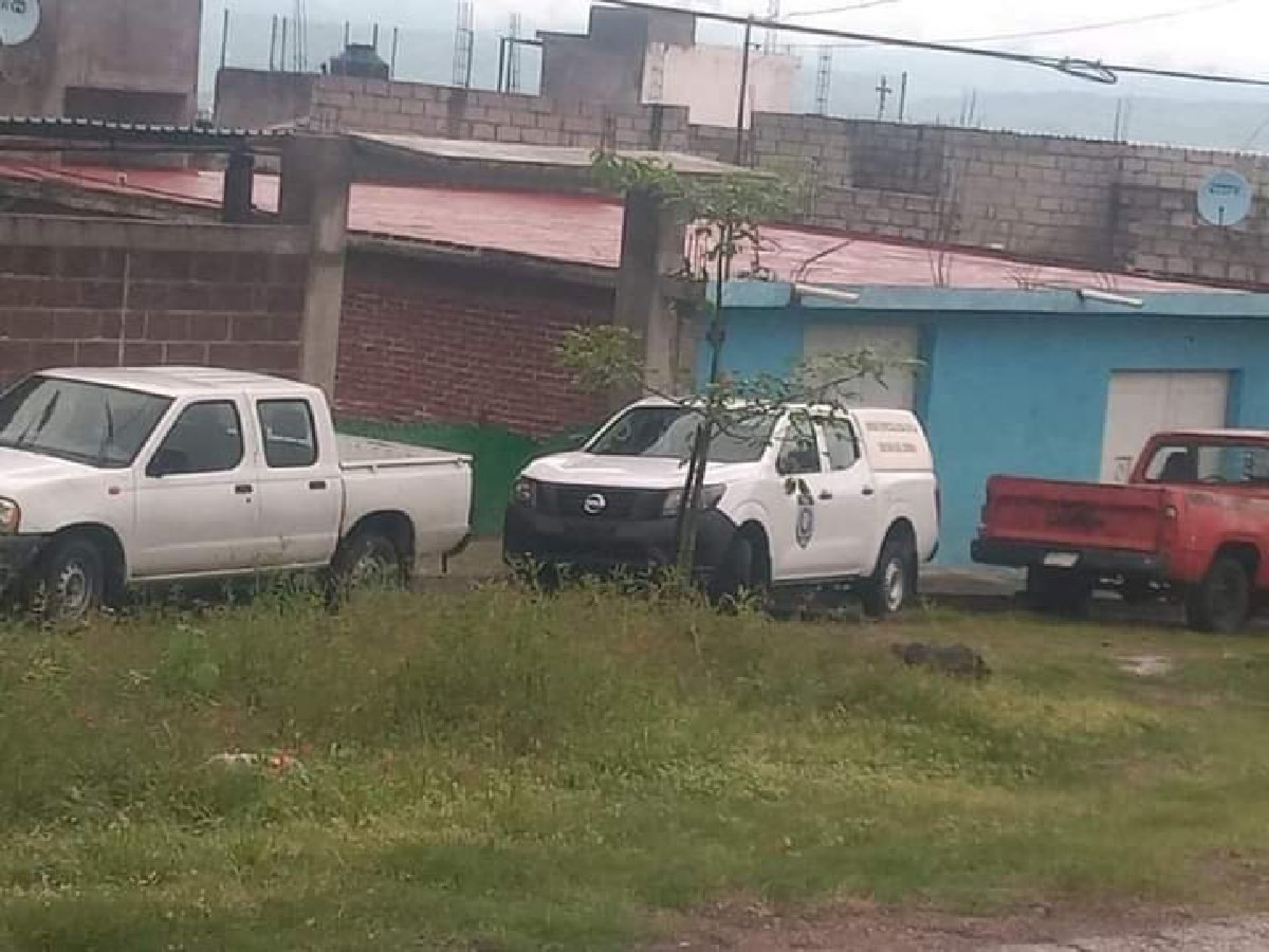 Asesinan a un hombre dentro de una herrería