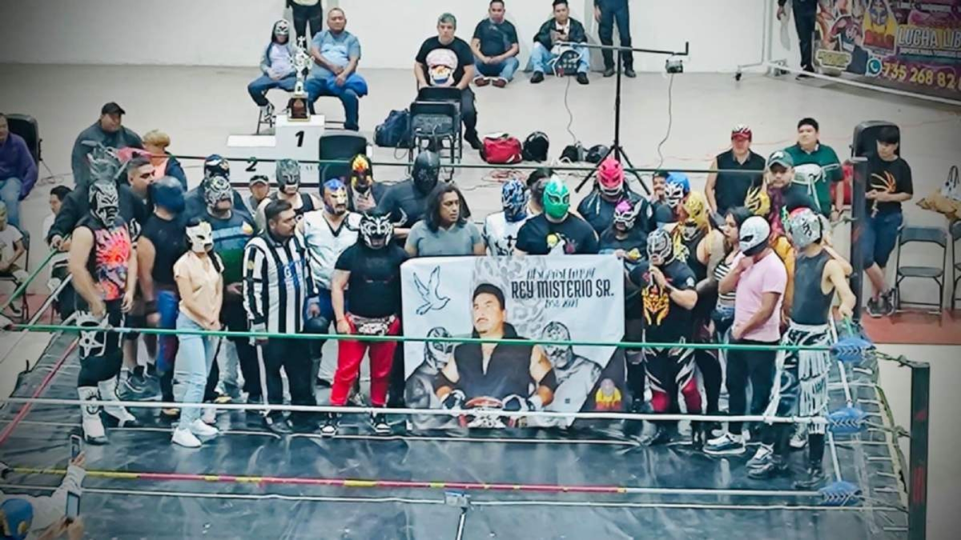 Homenajean a Rey Misterio Sr.