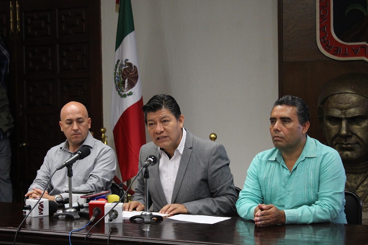 Lanza Matías Quiroz amenazas contra marcha