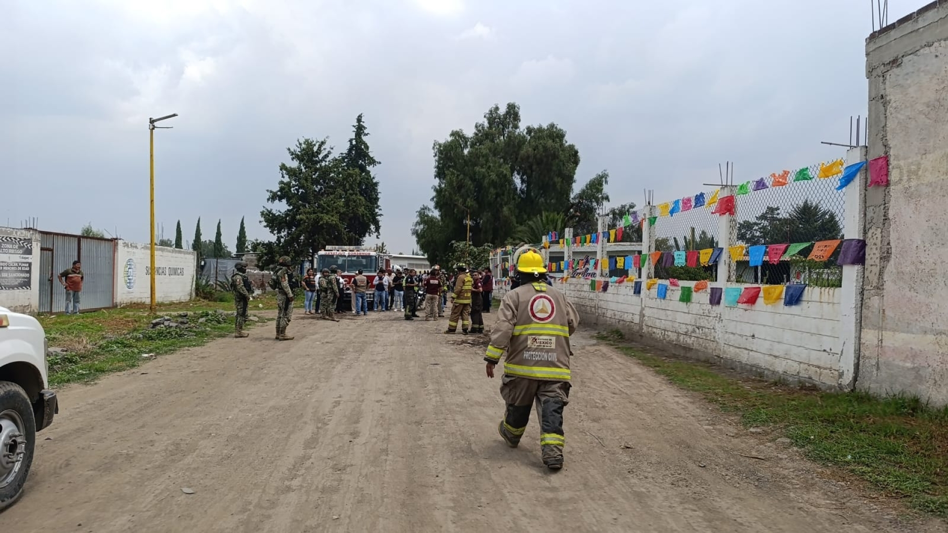 Explosión en taller de pirotecnia en Tultepec deja un muerto y nueve heridos