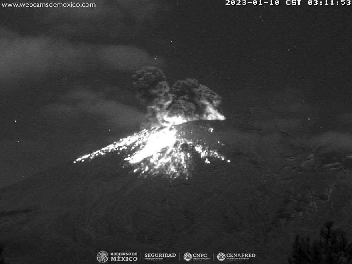 Registra Popocatépetl cuatro explosiones en 24 horas