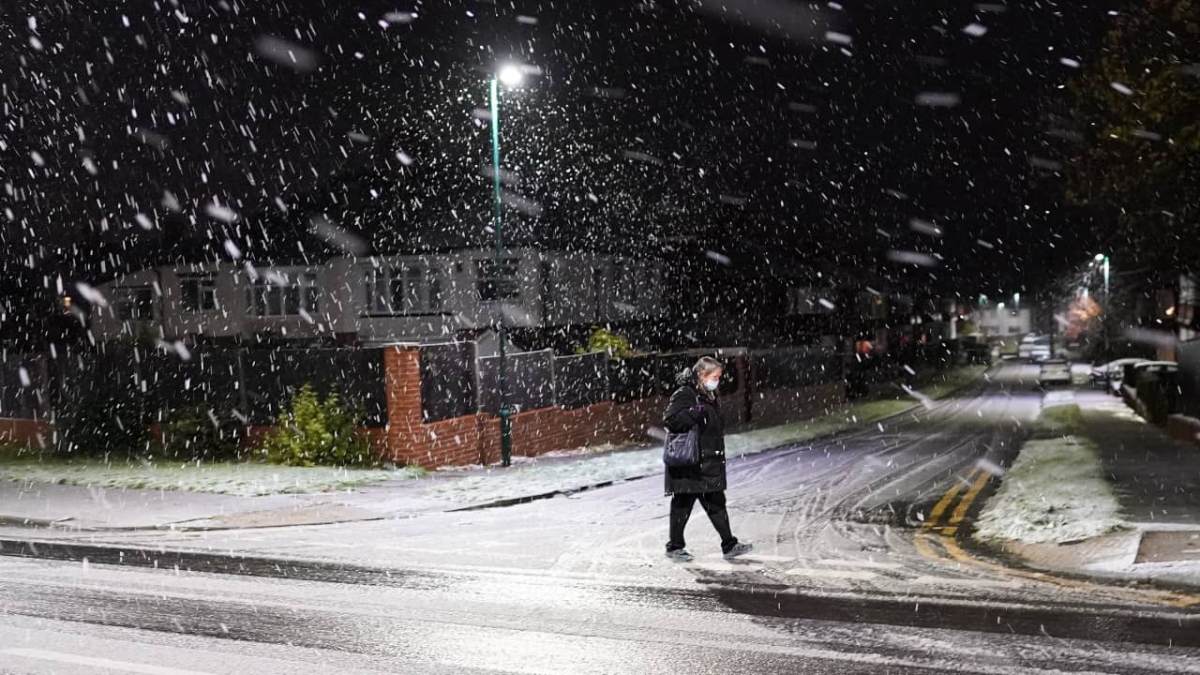 Tormenta invernal deja al menos 2 muertos en Reino Unido